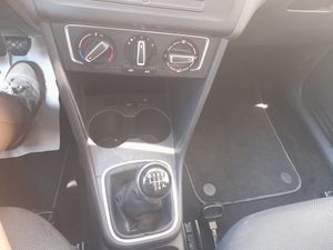 Volkswagen Polo Advance 1.2 TSI 90cv BMT  - Foto 14