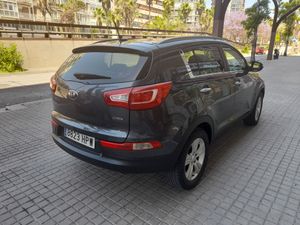 Kia Sportage 1.7 CRDI VGT Drive 4x2  - Foto 5