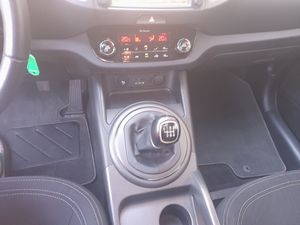 Kia Sportage 1.7 CRDI VGT Drive 4x2  - Foto 16