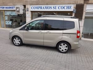 Ford Tourneo Courier 1.5 TDCi 95cv Trend  - Foto 10