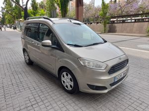 Ford Tourneo Courier 1.5 TDCi 95cv Trend  - Foto 4