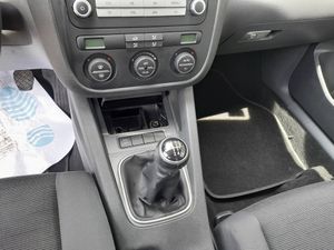 Volkswagen Golf 1.6 HIGHLINE  - Foto 13