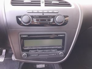 Seat Leon 1.6 TDI 90cv Reference  - Foto 12