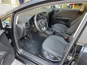 Seat Leon 1.6 TDI 90cv Reference  - Foto 10