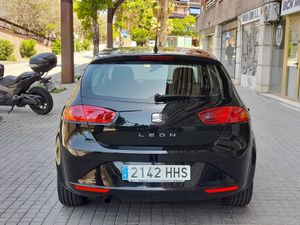 Seat Leon 1.6 TDI 90cv Reference  - Foto 4