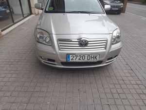 Toyota Avensis 1.8 VVT-i SOL  - Foto 3