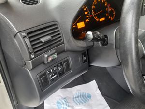 Toyota Avensis 1.8 VVT-i SOL  - Foto 19