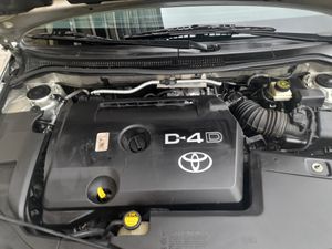 Toyota Avensis 2.0 D4D SOL  - Foto 22