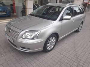 Toyota Avensis 2.0 D4D SOL  - Foto 2