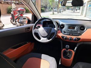 Hyundai i10 1.0 Essence  - Foto 14