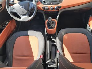 Hyundai i10 1.0 Essence  - Foto 13