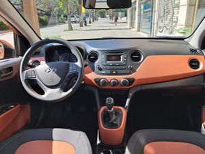 Hyundai i10 1.0 Essence  - Foto 10