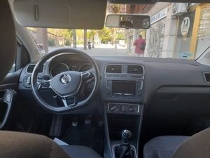 Volkswagen Polo Advance 1.4 TDI 90cv BMT  - Foto 12