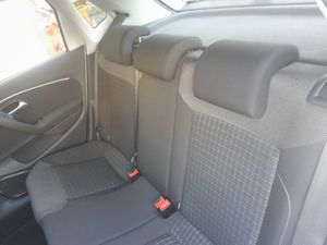 Volkswagen Polo Advance 1.4 TDI 90cv BMT  - Foto 8