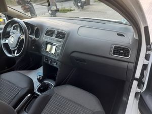Volkswagen Polo Advance 1.4 TDI 90cv BMT  - Foto 11