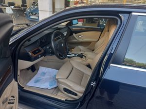 BMW Serie 5 525i  - Foto 17