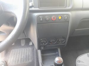 Peugeot Partner COMBIESPACE 1.9D  - Foto 13