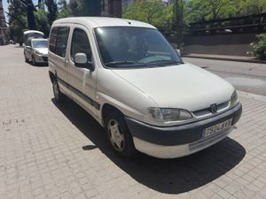 Peugeot Partner COMBIESPACE 1.9D  - Foto 4