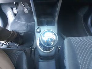Suzuki Swift 1.3 GL 5p  - Foto 16