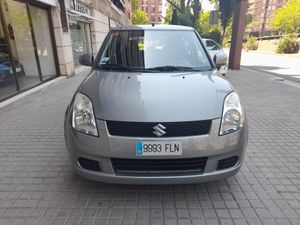 Suzuki Swift 1.3 GL 5p  - Foto 3