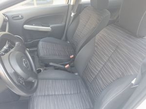 Mazda 2 Active 1.4 CRTD · Diése  - Foto 13