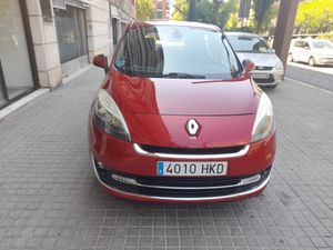 Renault Grand Scénic BOSE Energy TCe 130 7p · Gasolina ·  - Foto 3