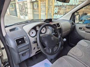Peugeot e-Expert FICHA TÉCNICA Peugeot Expert Tepee Allure HDi 160 Corto (2013-2016)  - Foto 14