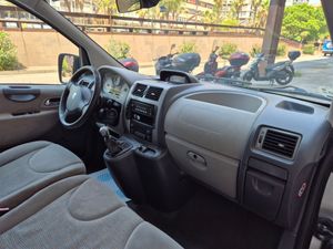 Peugeot e-Expert FICHA TÉCNICA Peugeot Expert Tepee Allure HDi 160 Corto (2013-2016)  - Foto 10