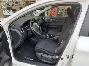Nissan Qashqai 1.2 DIGT ACENTA  - Foto 9