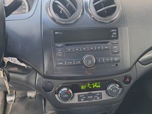 Chevrolet Aveo 1.6 16v LT  - Foto 11
