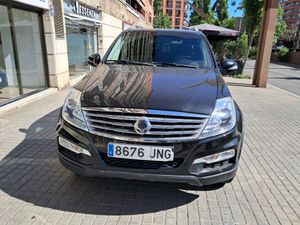 SsangYong Rexton W D22T 178 CV Limited 4x4 Aut.  - Foto 3
