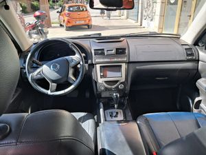SsangYong Rexton W D22T 178 CV Limited 4x4 Aut.  - Foto 10