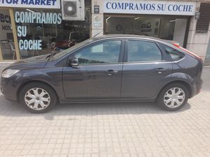 Ford Focus Berlina Trend 1.6  - Foto 8