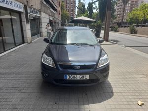 Ford Focus Berlina Trend 1.6  - Foto 3