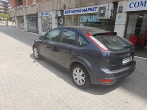 Ford Focus Berlina Trend 1.6  - Foto 7