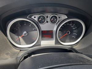 Ford Focus Berlina Trend 1.6  - Foto 11