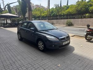 Ford Focus Berlina Trend 1.6  - Foto 4