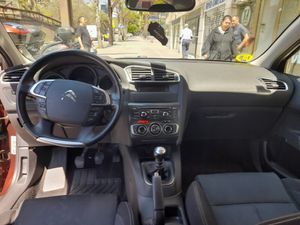 Citroën C4 HDi 110 Exclusive  - Foto 8