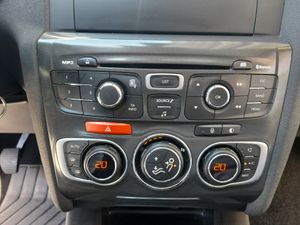 Citroën C4 HDi 110 Exclusive  - Foto 15