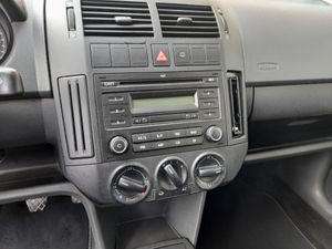 Volkswagen Polo 1.4 Advance 80cv  - Foto 9
