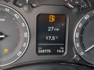 Skoda Scout 2.0 TDI  - Foto 12