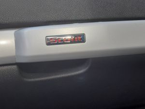 Skoda Scout 2.0 TDI  - Foto 11