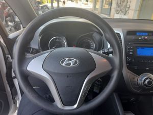Hyundai ix20 1.4 CVVT GL 90cv Classic MPW  - Foto 14