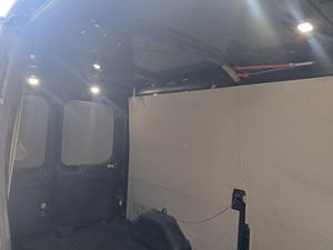 Ford Transit 350 96kW L2H2 Van Trend RWD MHEV  - Foto 6