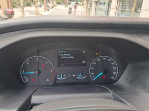 Ford Transit 350 96kW L2H2 Van Trend RWD MHEV  - Foto 18