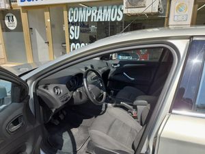 Ford Mondeo 2.0 TDCi 140 Titanium  - Foto 9