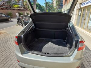 Ford Mondeo 2.0 TDCi 140 Titanium  - Foto 11
