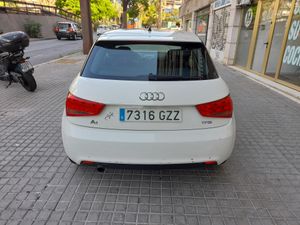 Audi A1 TFSI 86cv Ambition  - Foto 6