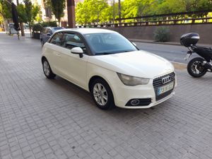 Audi A1 TFSI 86cv Ambition  - Foto 4