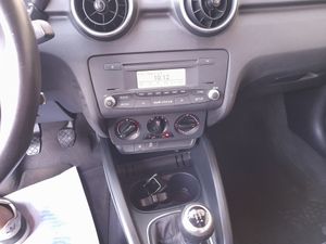 Audi A1 TFSI 86cv Ambition  - Foto 13